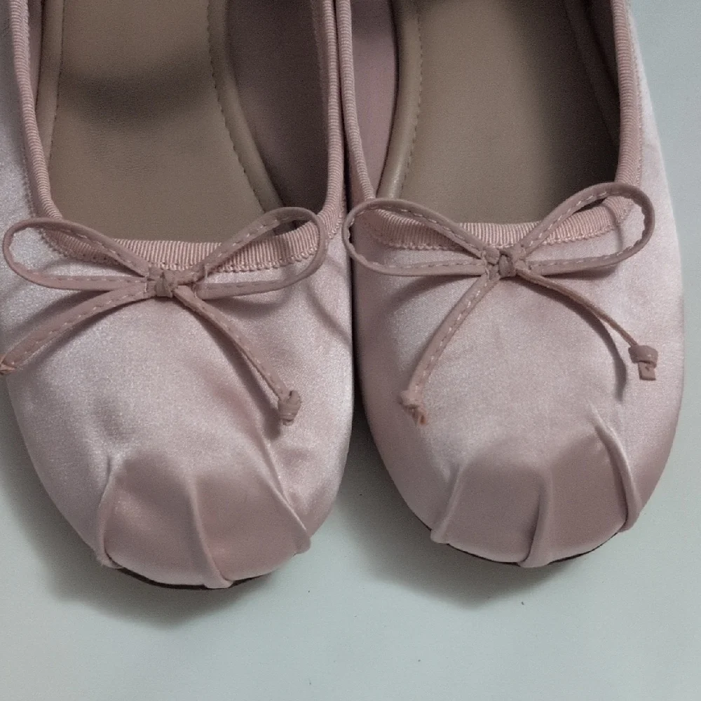Miu Miu Pink Satin Ballet Flats - Picture 2 of 16